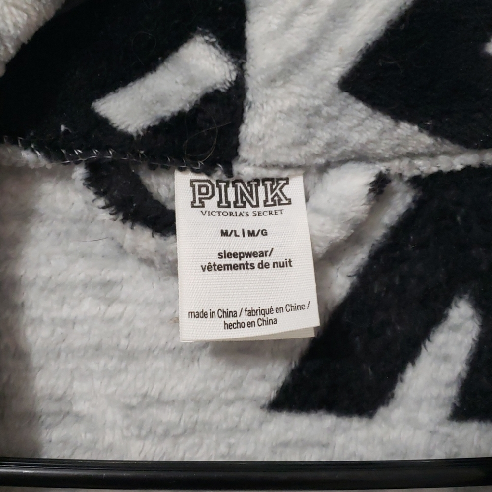 COPY - Robe - Picture 4 of 6